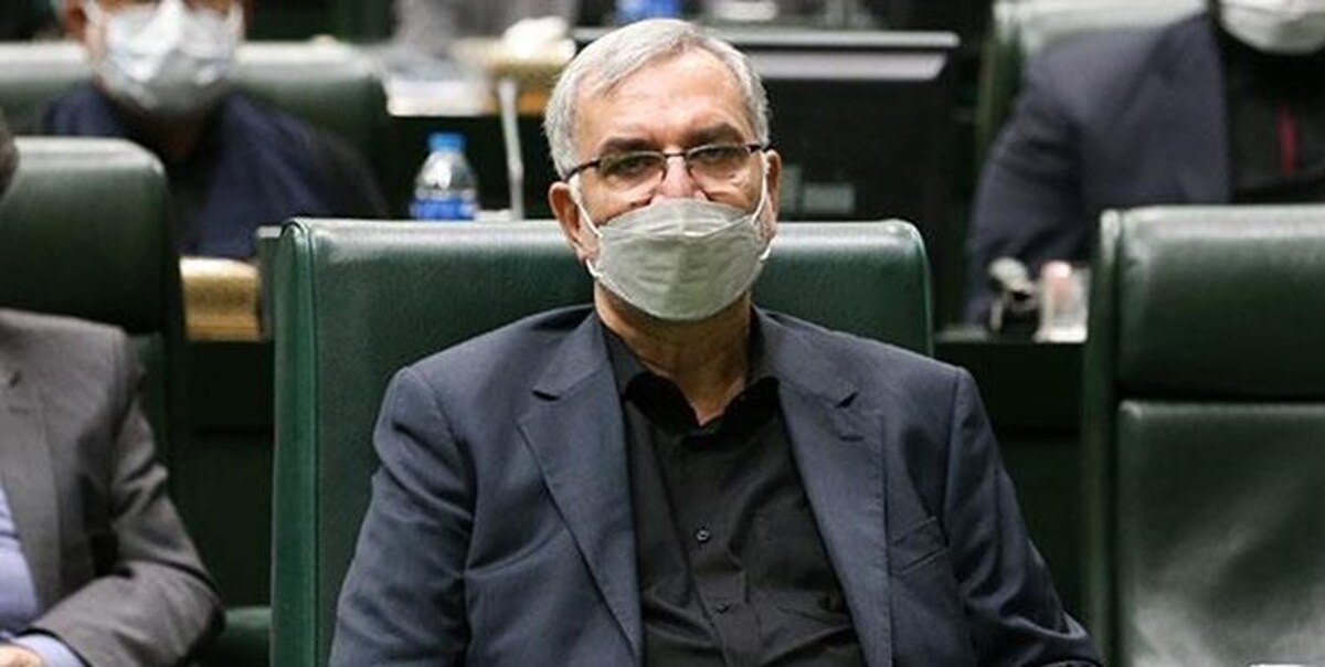 وزیر بهداشت: ۸ شرکت و ۱۵۰ داروخانه به دلیل انجام تخلفات تعطیل شدند