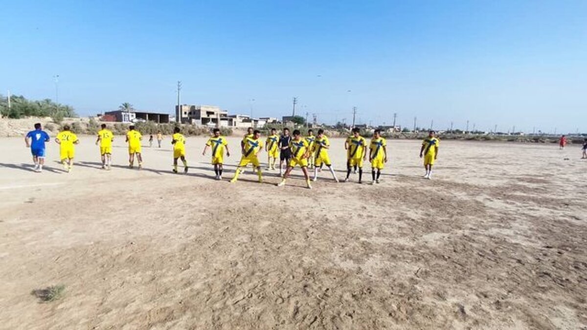زمین‌خواران به جان زمین خاکی فوتبال در خوزستان افتادند!