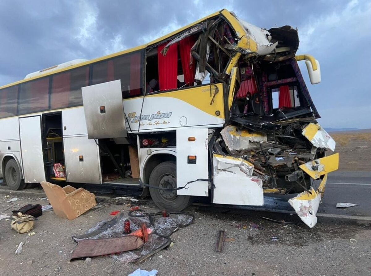 واژگونی اتوبوس تور گردشگری با ۲ کشته و ۲۵ مجروح در قزوین