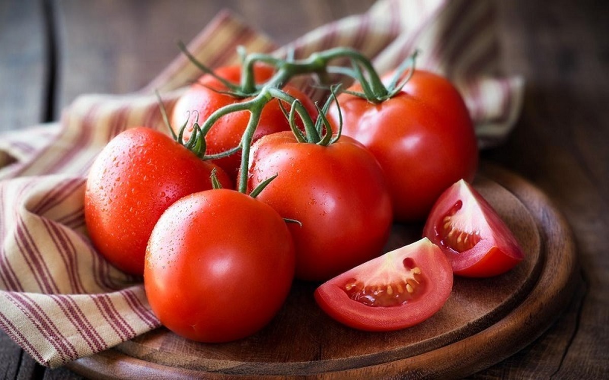 آیا مصرف گوجه، التهاب را افزایش می‌دهد؟