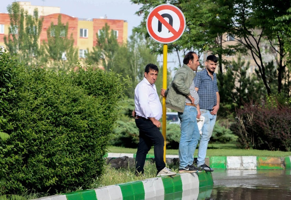 تصاویر| بارش باران و آبگرفتگی شدید معابر اردبیل