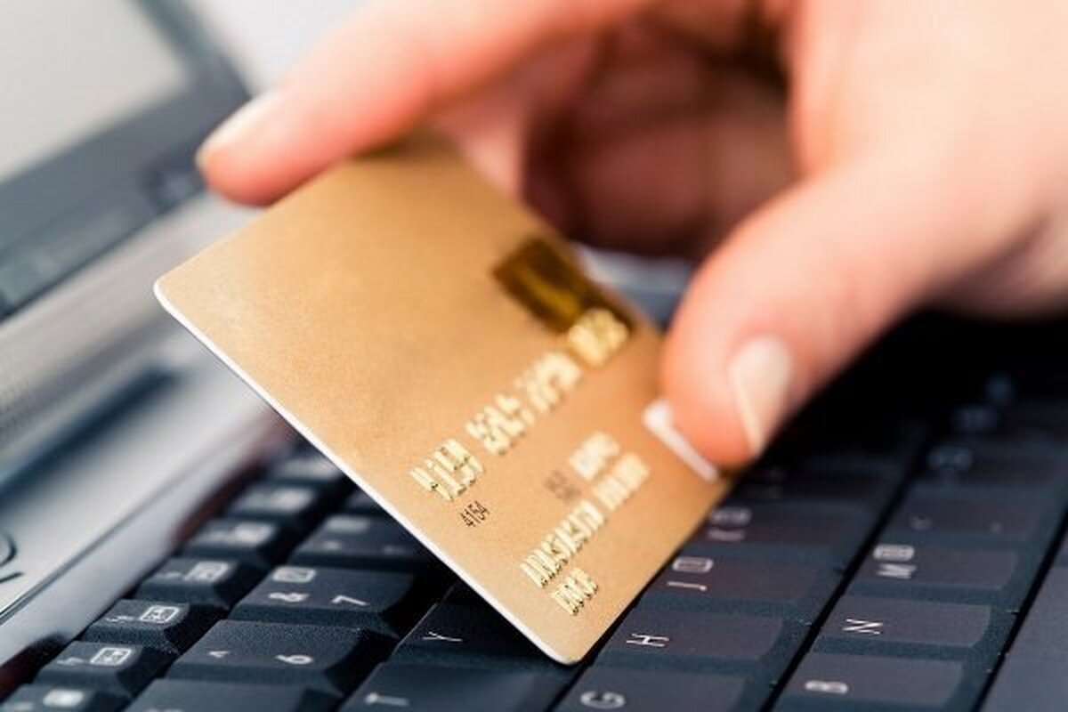 هشدار چندباره پلیس فتا؛ از اعلام رمز کارت بانکی به فروشندگان پرهیز کنید