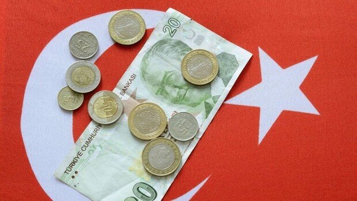 سقوط لیر ادامه دارد؟