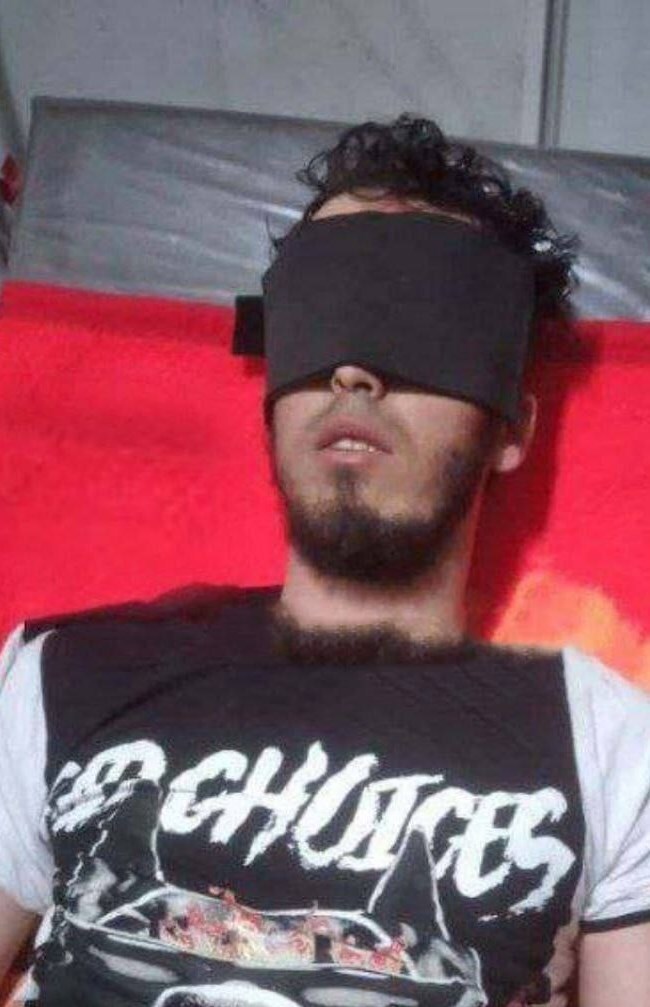 حمله تروریستی دوباره در شاهچراغ شیراز/ شهادت ۲ نفر تاکنون حمله تروریستی دوباره در شاهچراغ شیراز/ شهادت ۲ نفر تاکنون
