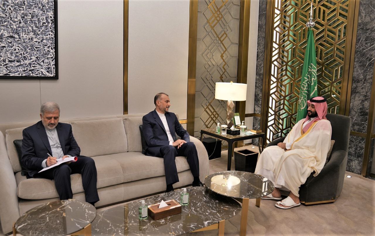 امیرعبداللهیان با «محمد بن سلمان» دیدار کرد امیرعبداللهیان با «محمد بن سلمان» دیدار کرد