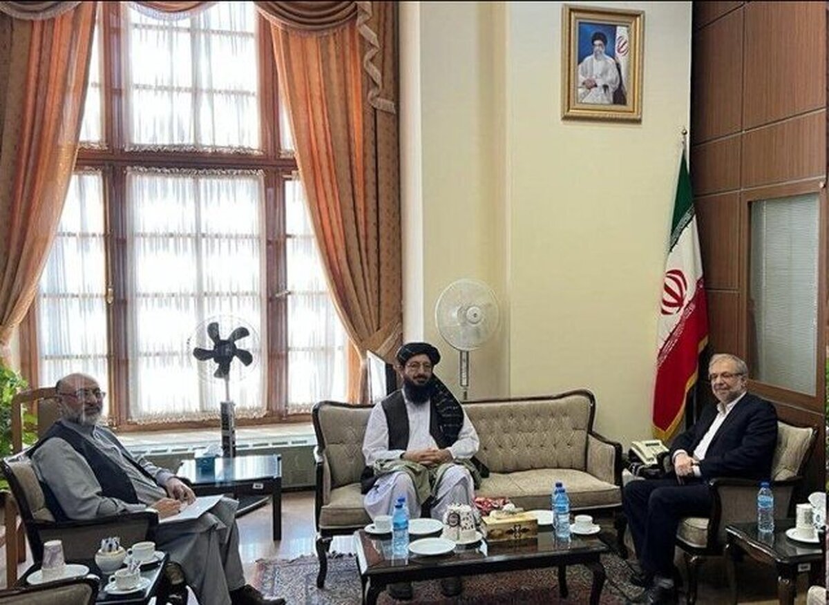 دیدار یک دیپلمات ارشد ایرانی با مقام افغانستان در تهران