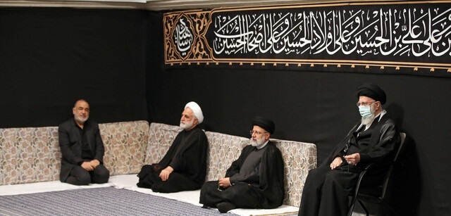 مراسم عزاداری شب تاسوعا با حضور رهبر انقلاب