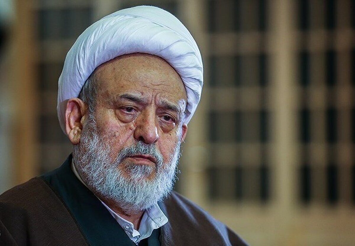 انصاریان: دشمن می‌خواهد زنان شیعه را نیمه عریان کند، همه جا بریزد و مردان را تحریک کند