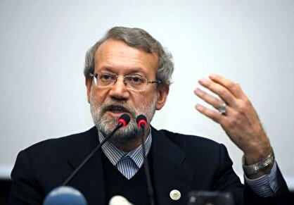 علی لاریجانی: انقلابیِ کاسب کار می‌گوید ما انقلابی هستیم و همه پُست‌ها را باید ما بگیریم