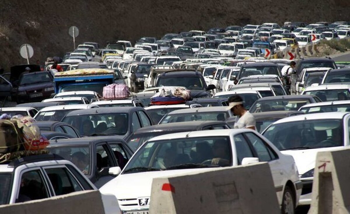 ترافیک سنگین در جاده های شمال/ ممنوعیت تردد در محور چالوس و آزادراه تهران - شمال