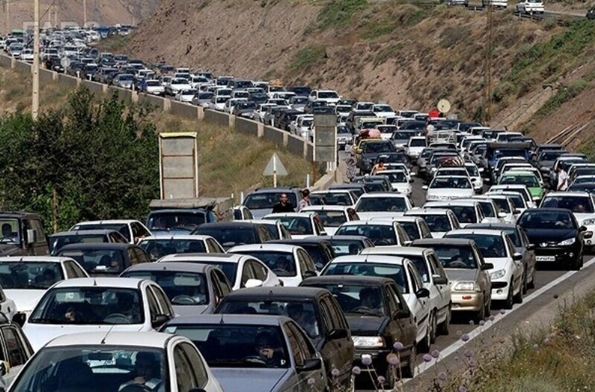 ترافیک فوق سنگین ۲۵ کیلومتری در اتوبان قزوین - رشت/ ۷۱ هزار خودرو وارد گیلان شده