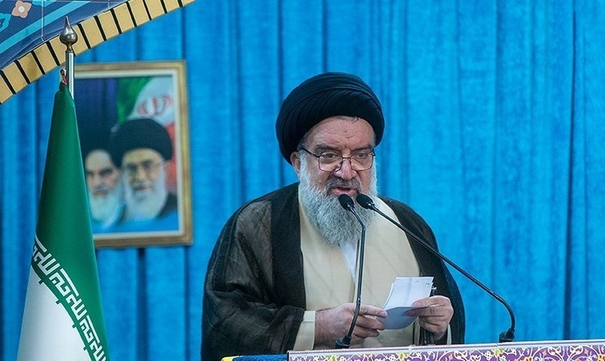 خاتمی: برخی گفتند به مردم لباس بلوچی پوشانده‌اند و به تهران آورده‌اند/ ضدانقلاب چهل سال است که خمیازه می‌کشد