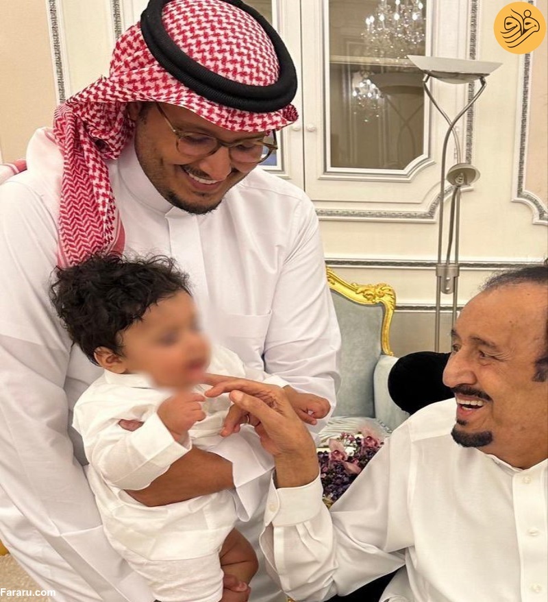 عکس| پادشاه عربستان در کنار نوه و نتیجه‌اش!