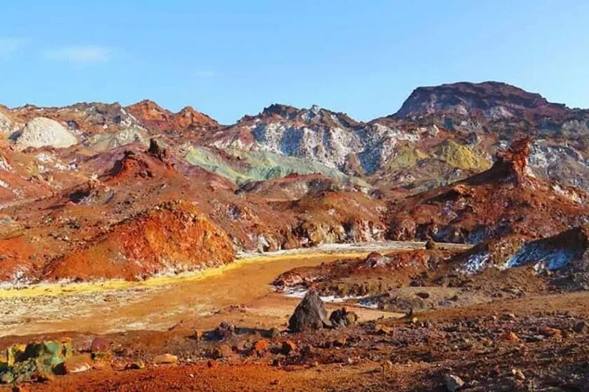 تصاویر| دره رنگین کمان جزیره هرمز؛ شگفتی زمین‌شناسی
