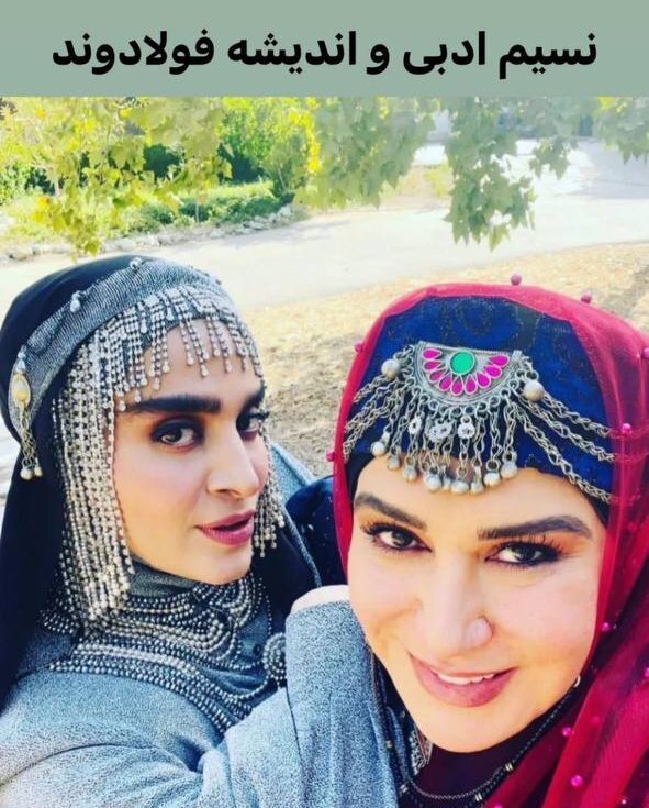 عکس جنجالی دو بازیگر زن با لباس‌های مصری!