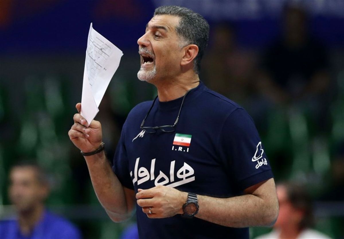 حمله جنجالی و بی‌سابقه عطایی به ستاره والیبال ایران/ شما بی‌جا کردید که صحبت کردید!