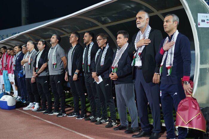 تساوی تیم ملی فوتبال ایران مقابل قطر؛ تکلیف قهرمان به نیمه مربیان کشیده شد تساوی تیم ملی فوتبال ایران مقابل قطر؛ تکلیف قهرمان به نیمه مربیان کشیده شد