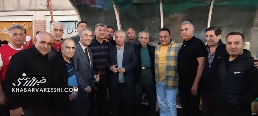 عکس| علی پروین: پسر جان! حالا برای ما شاخ شدی؟ عکس| علی پروین: پسر جان! حالا برای ما شاخ شدی؟