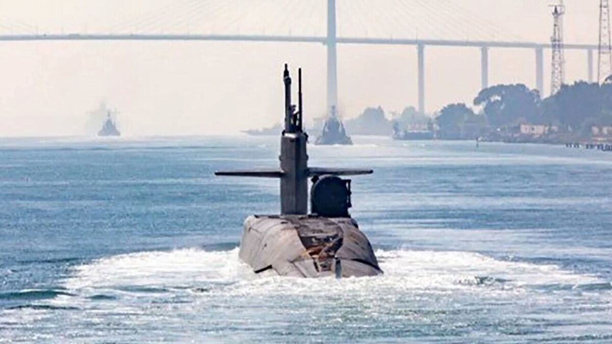 تائید استقرار زیردریایی هسته‌ای آمریکا در خاورمیانه