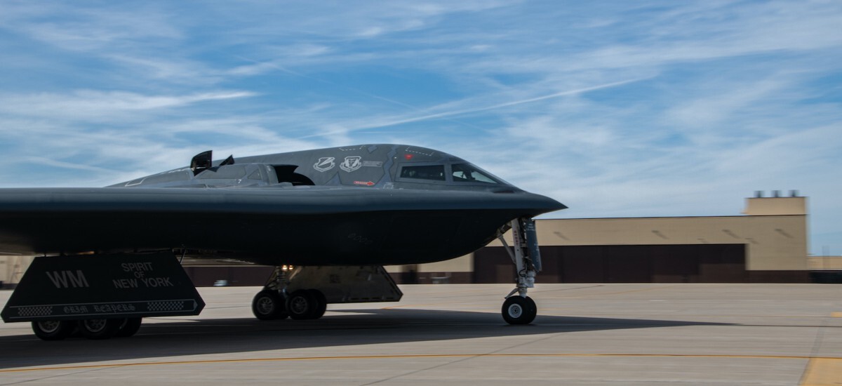 عکس| این بمبافکن پس از یک دوره غیبت در آسمان ظاهر خواهد شد! عکس| این بمبافکن پس از یک دوره غیبت در آسمان ظاهر خواهد شد!