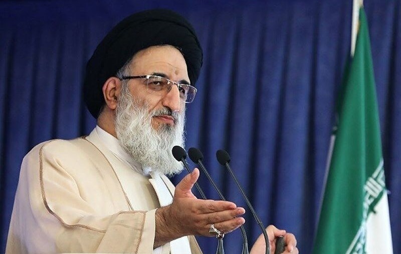 حمایت امام جمعه کرج از دولت رئیسی با حمله به دولت روحانی