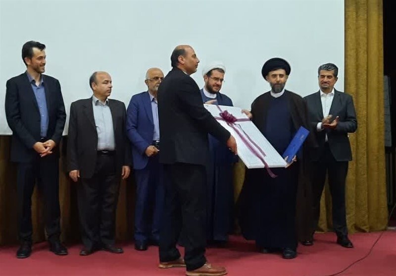 شکایت یک مدیر چندشغله از آفتابنیوز؛ مردم قضاوت کنند! شکایت یک مدیر چندشغله از آفتابنیوز؛ مردم قضاوت کنند!