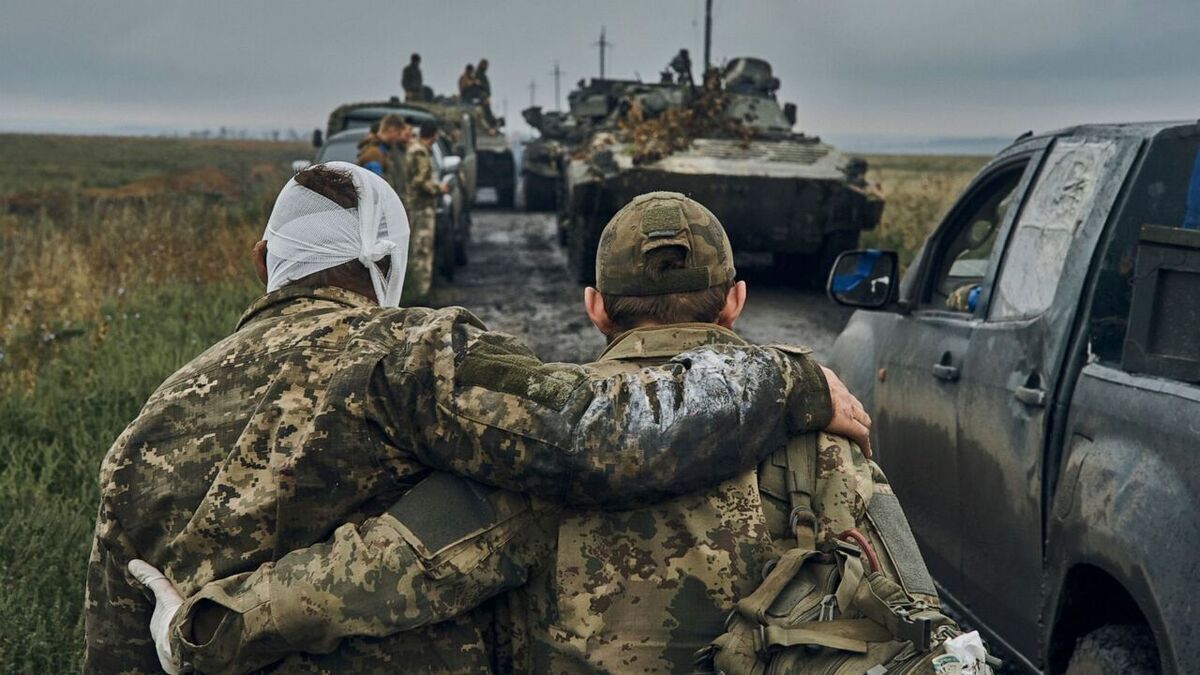 فیلم| کیفیت عجیب کلاه خود‌های نظامی روس‌ها