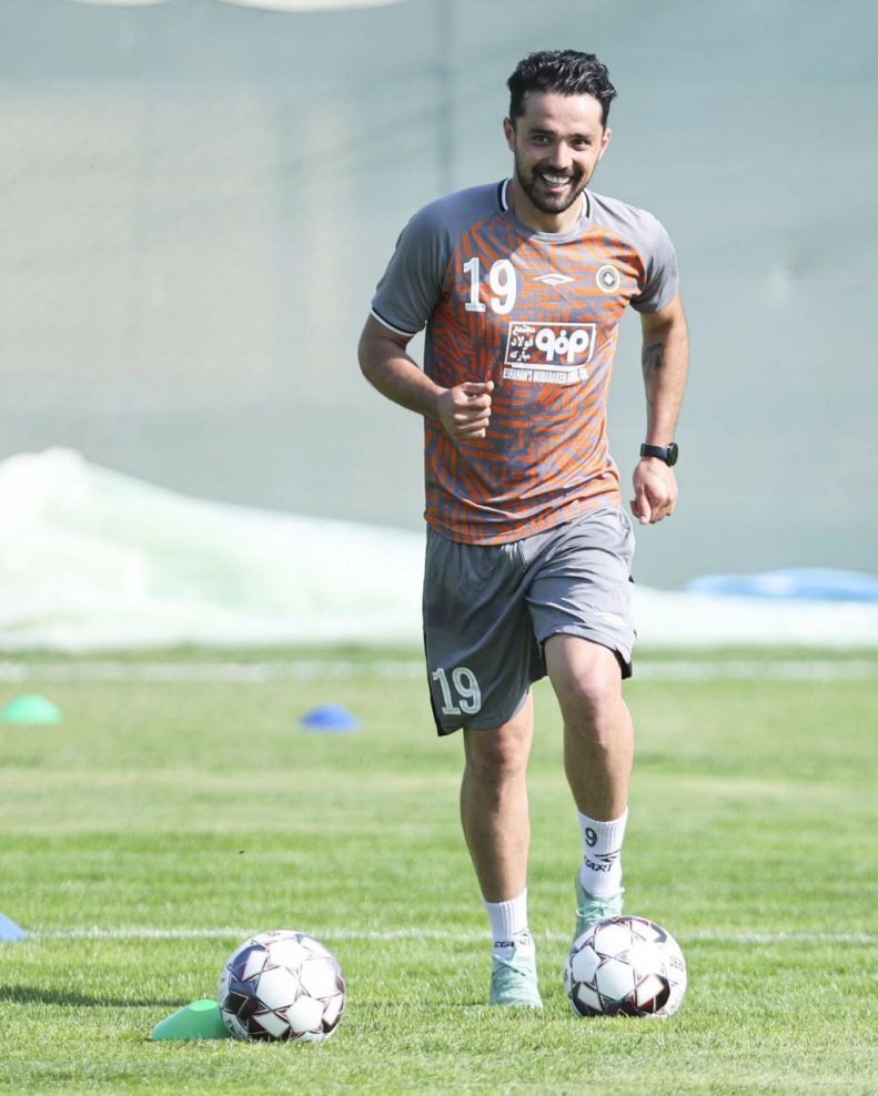 استوری عجیب نورافکن در دوران مصدومیت!+عکس استوری عجیب نورافکن در دوران مصدومیت!+عکس