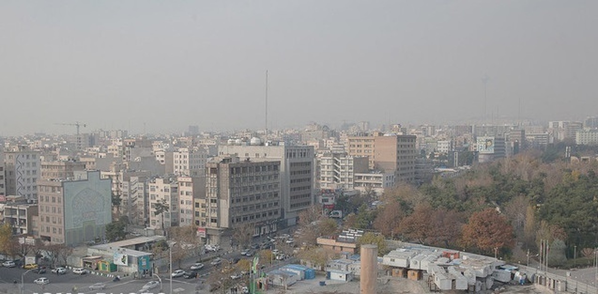 تنفس هوای ناسالم برای گروه‌های حساس برای ششمین روز متوالی در تهران