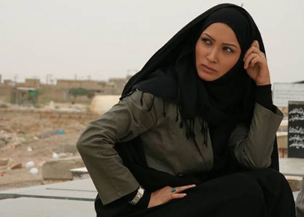 واکنش کاربران به عکس جنجالی روناک یونسی