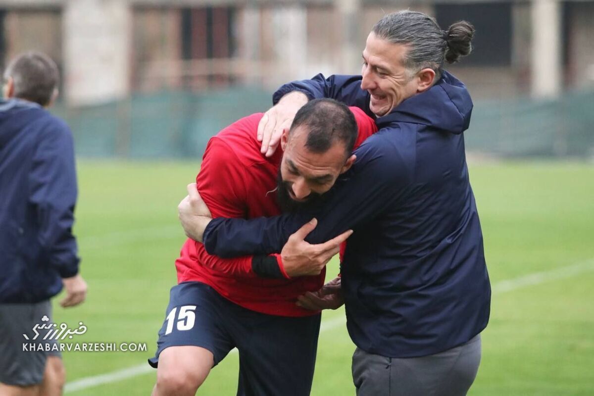 عکس| کاپیتان استقلال کتک خورد