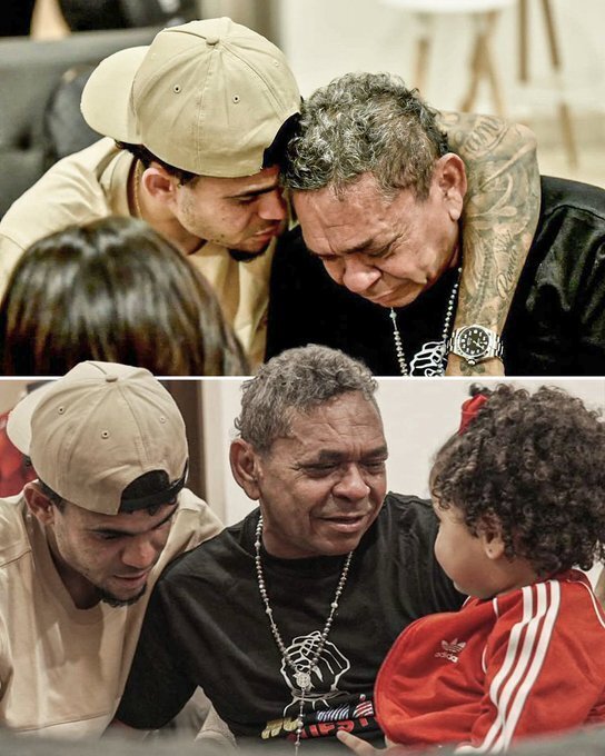 عکس| دیدار ستاره قرمزها با پدرش پس از آزادی از دست گروگان گیران عکس| دیدار ستاره قرمزها با پدرش پس از آزادی از دست گروگان گیران