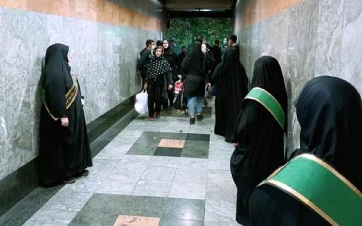 هشدار عبدی به حضور پرتعداد حجاب‌بانان در مترو؛ پشیمان خواهید شد+ عکس