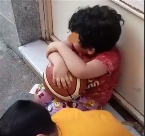 بازداشت مردی به دلیل سوءاستفاده از پسرش در اینستاگرام/ اجبار کودک ۶ساله به فحاشی و ادای شربخمر بازداشت مردی به دلیل سوءاستفاده از پسرش در اینستاگرام/ اجبار کودک ۶ساله به فحاشی و ادای شربخمر