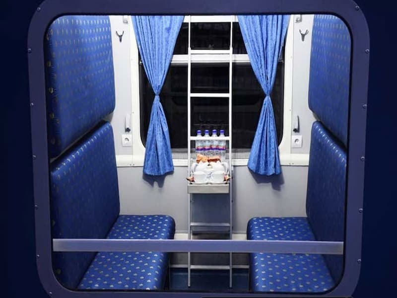 نحوه رزرو بلیط قطار مشهد کرمان