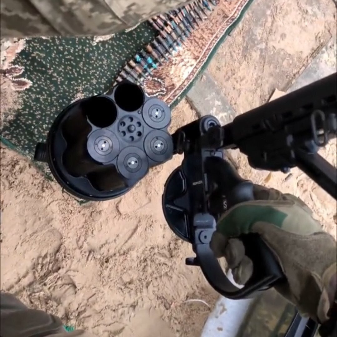 عکس| سلاح معروف ترکیه در جنگ اوکراین عکس| سلاح معروف ترکیه در جنگ اوکراین