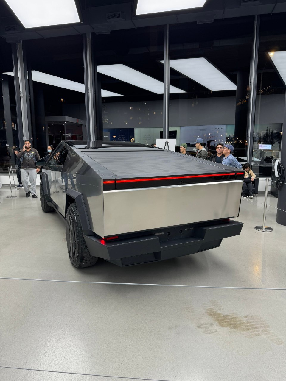 خودروی جدید تسلا/ وانت سایبرتراک رونمایی شد+ خودروی جدید تسلا/ وانت سایبرتراک رونمایی شد+