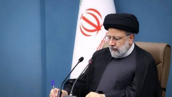 نه آقای رئیسی! اعلام نکردید، تعهد دادید / علاوه بر مسکن، قولهای دیگر هم دادید نه آقای رئیسی! اعلام نکردید، تعهد دادید / علاوه بر مسکن، قولهای دیگر هم دادید