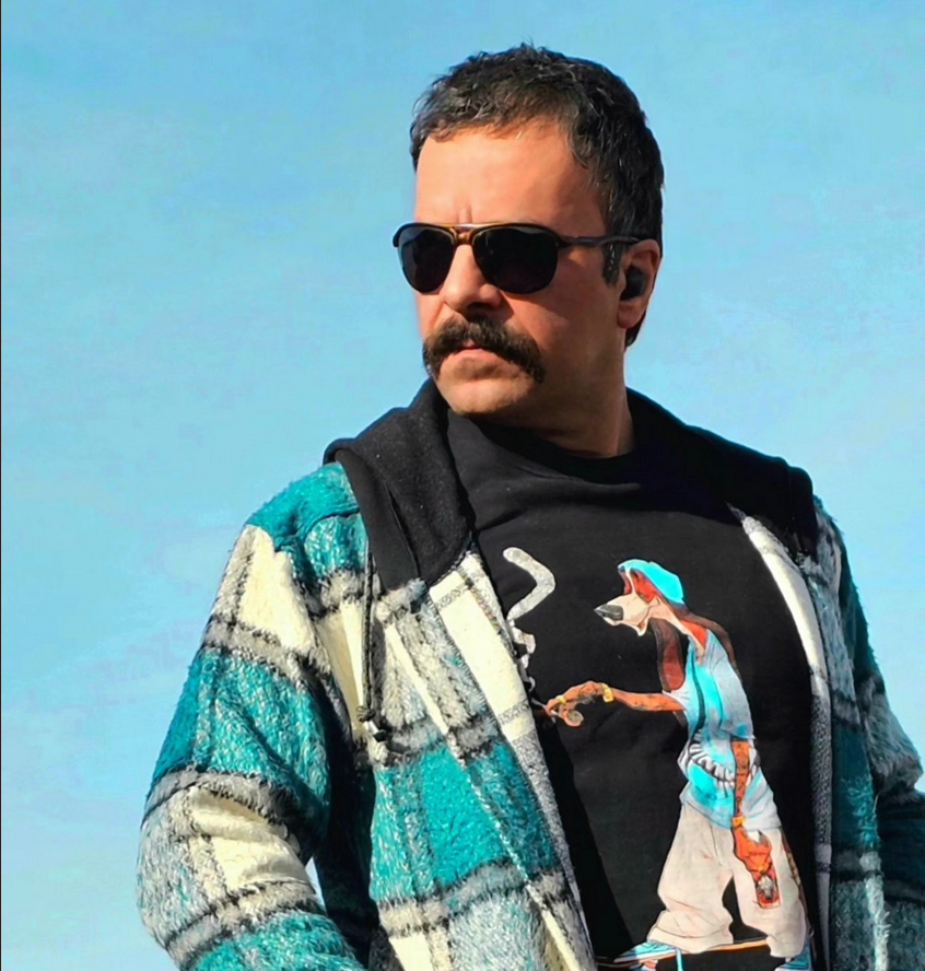 عکس| تیپ خاص حسام منظور بازیگر سریال نجلا در عکس جدیدش