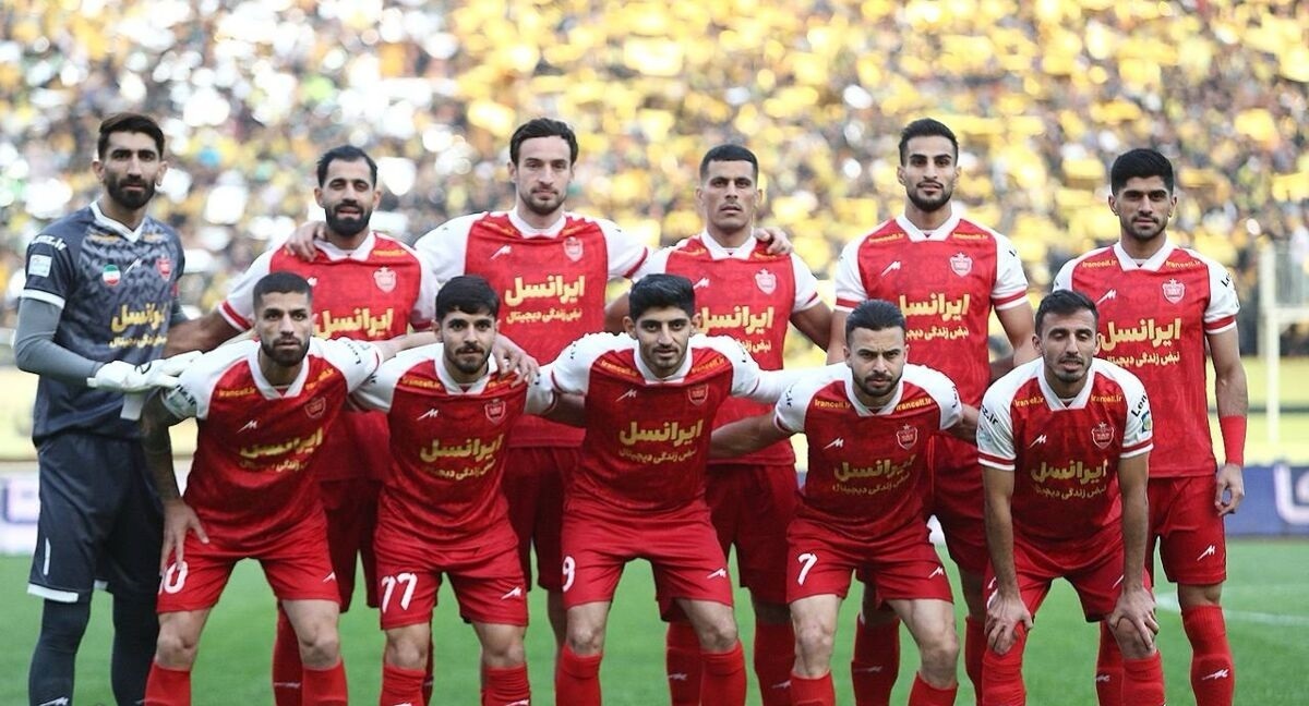 عکس| رونمایی از پیراهن پرسپولیس مقابل الدحیل