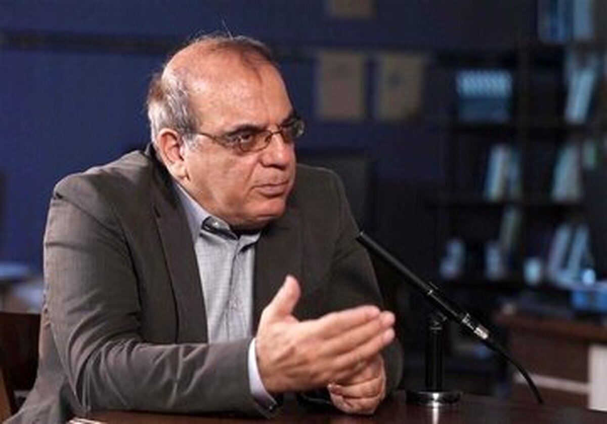عباس عبدی: فساد ۳ میلیارد دلاری بنای شعارهای ضد فساد دولت را فرو ریخت