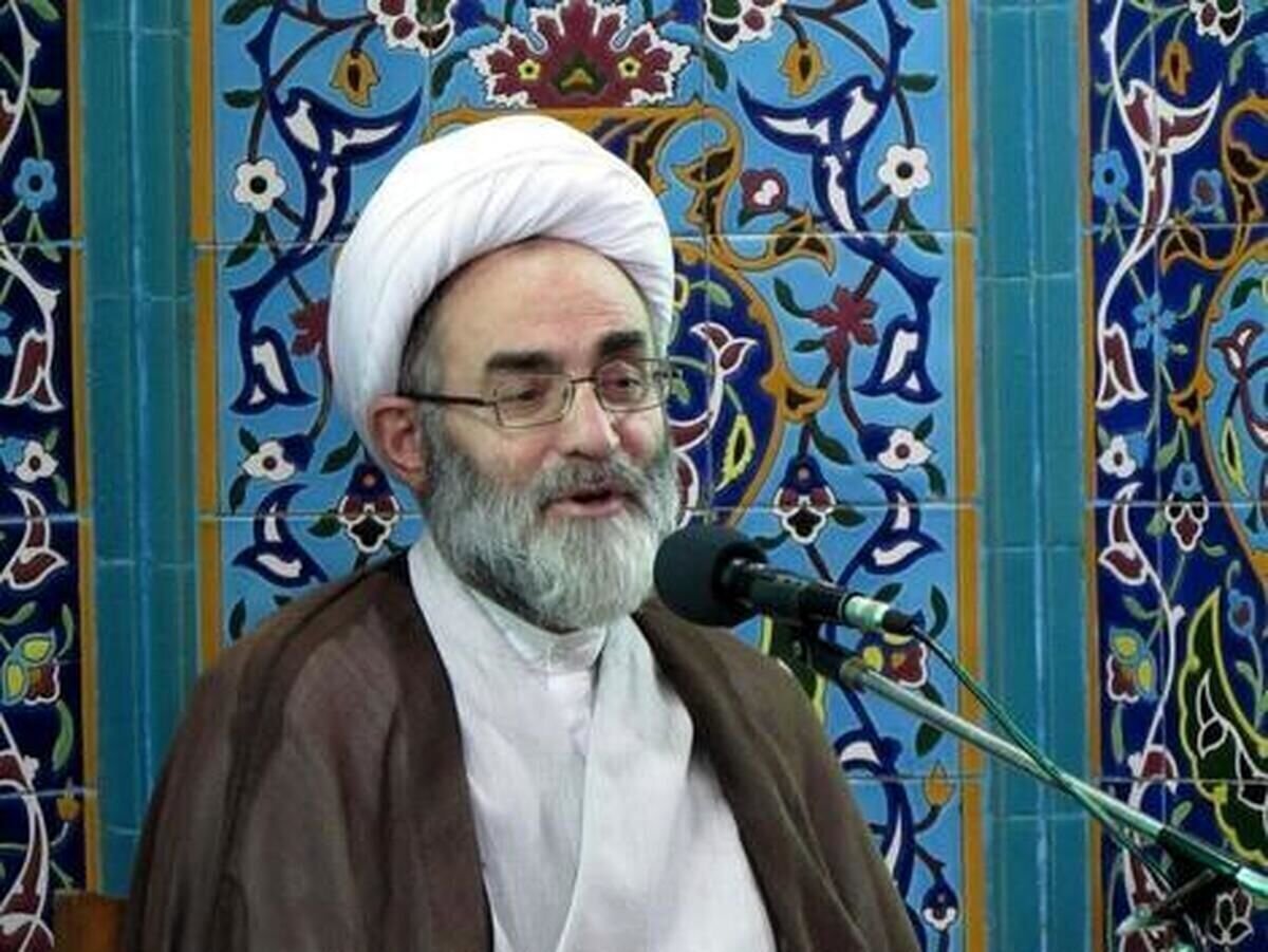 چرا در مورد فساد چای دبش در نماز جمعه سخن نگفتی؟ / امام جمعه رشت: وقت نیست، در مورد همه چیز هم که نباید صحبت کنیم!