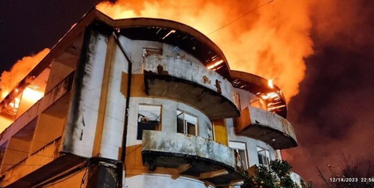 آتش‌سوزی مهیب در هتل ایران بندرانزلی