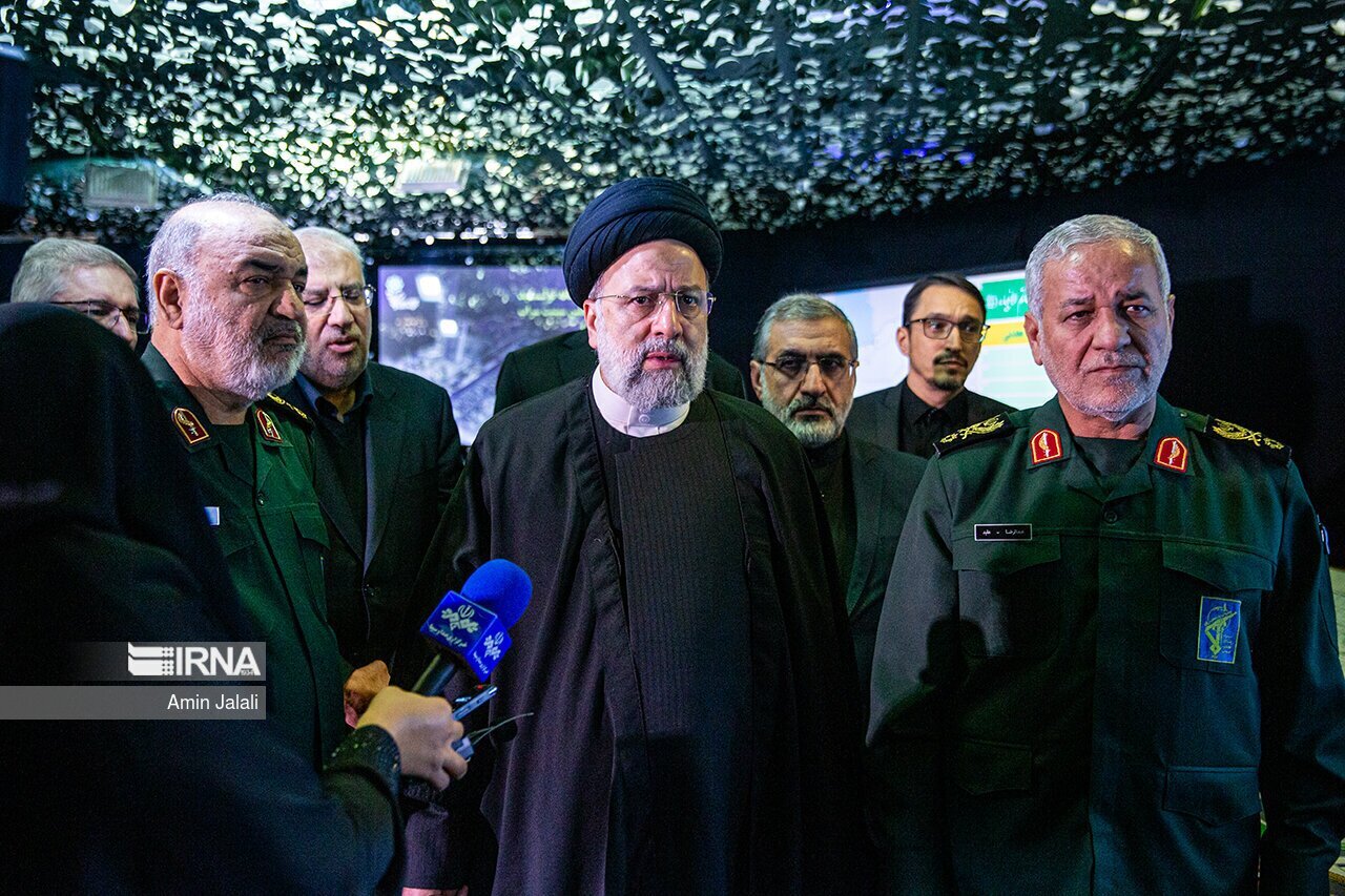 تصاویر| ابراهیم رئیسی به قرارگاه سپاه پاسداران رفت تصاویر| ابراهیم رئیسی به قرارگاه سپاه پاسداران رفت