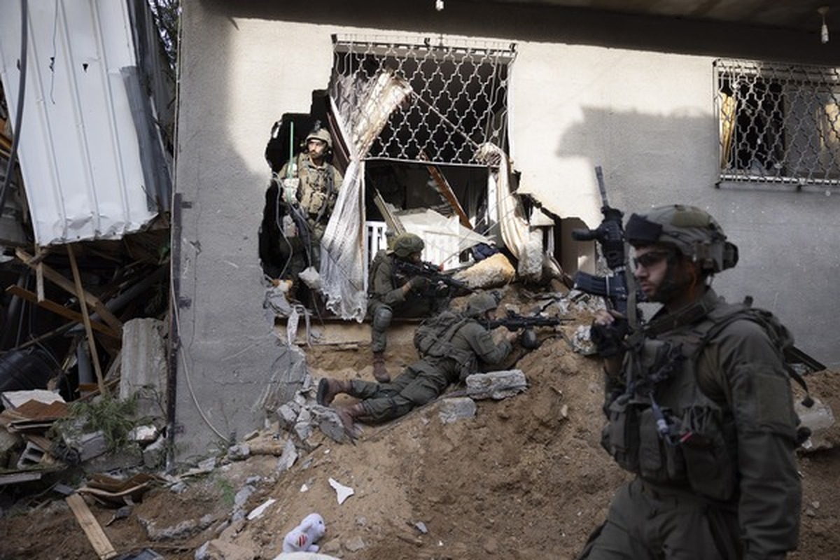 ارتش اسرائيل «به اشتباه» سه گروگان را کشت