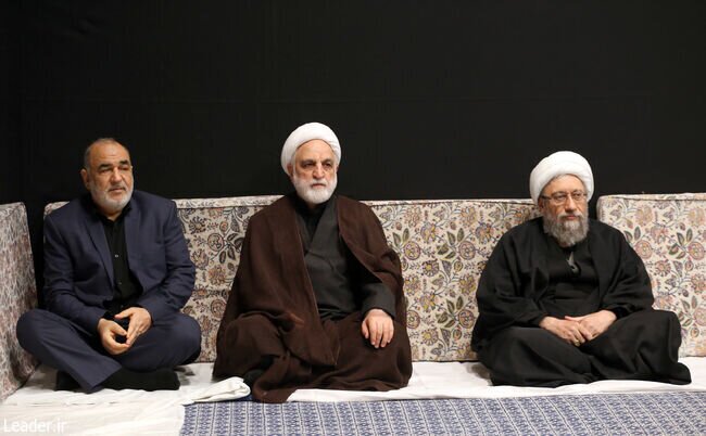 تصاویری از مقامات بلندپایه در محضر رهبر انقلاب؛ از سران پیشین و فعلی دستگاه قضا تا فرماندهان نظامی تصاویری از مقامات بلندپایه در محضر رهبر انقلاب؛ از سران پیشین و فعلی دستگاه قضا تا فرماندهان نظامی