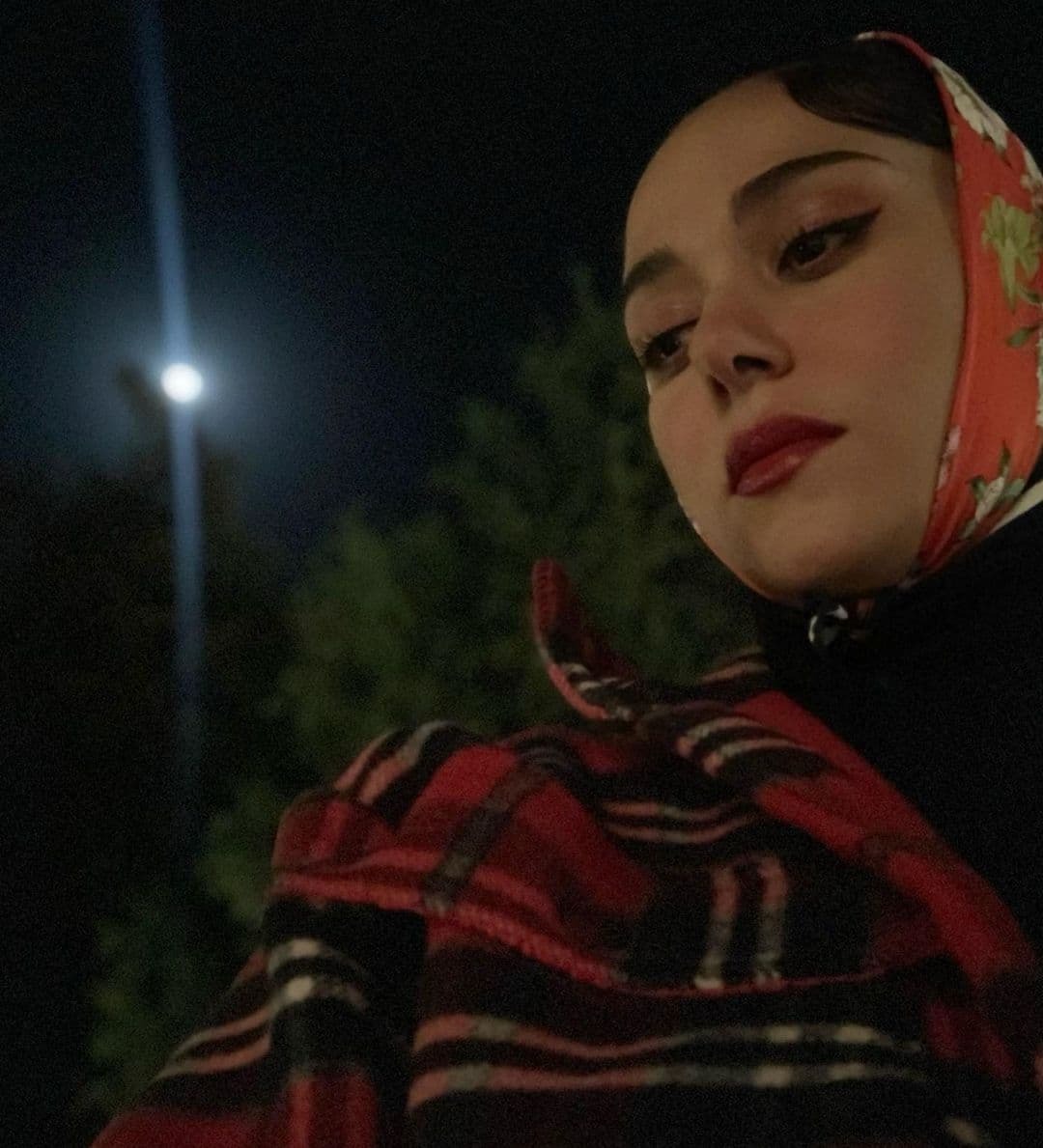 عکس | استایل یلدایی پریناز ایزدیار