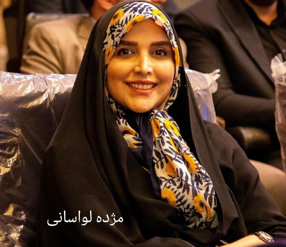 عکس| استایل ویژه مژده لواسانی به روسری خاص