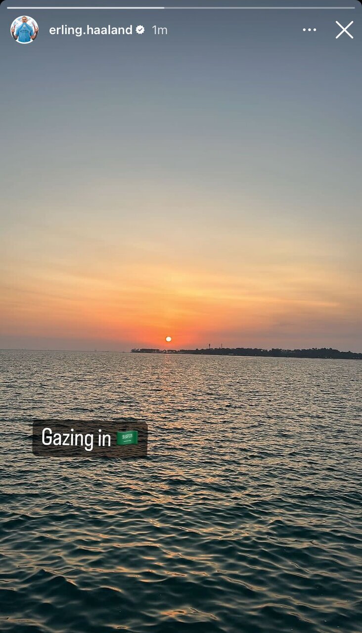 عکس‌| استوری زیبای ارلینگ هالند از غروب ریاض