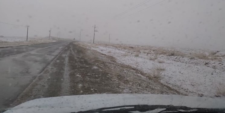 برف شهرستان‌های اصفهان را سفیدپوش کرد+عکس